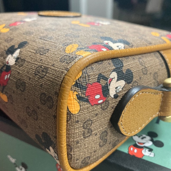 Authentic GUCCI X Disney Mini Ophedia - Picture 2 of 7